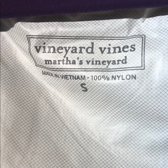 Vineyard Vines Rain Coat - Picture 6 of 8